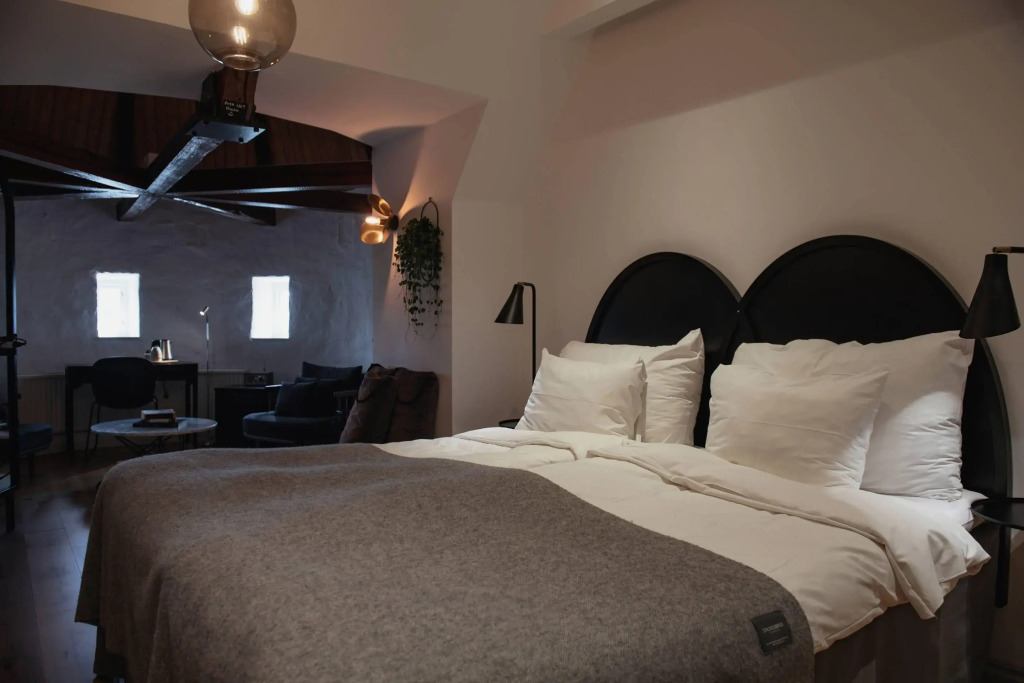 Home Hotel Borgen