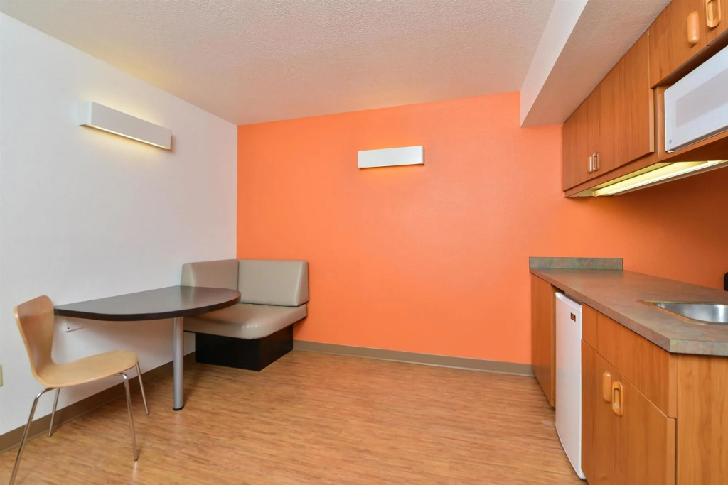 Motel 6-Meridian, ID - Boise W