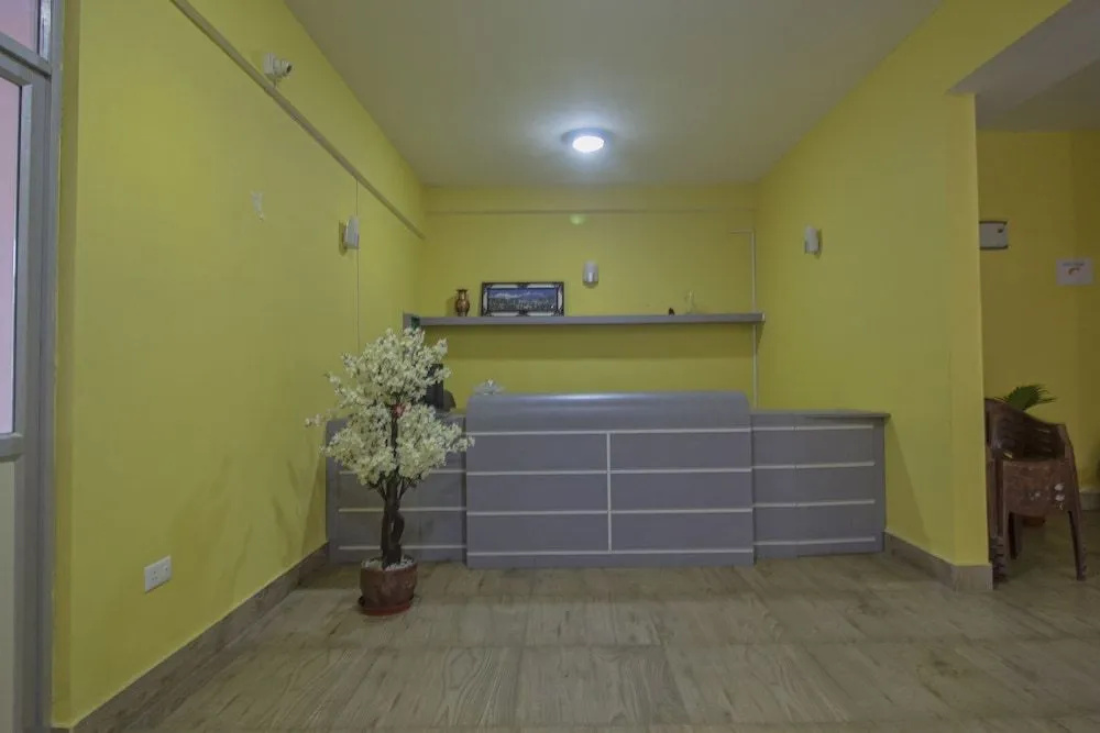 OYO 28084 Hotel Pangolin