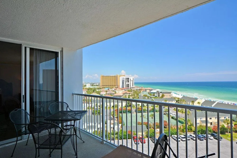 Shoreline 3114 Condo