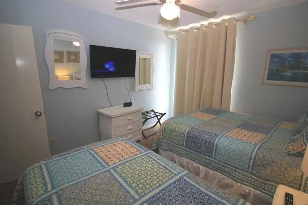 Windward Pointe 906 3 Bedroom Condo