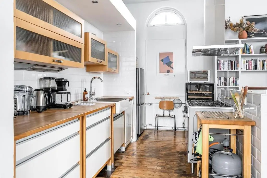 Helsinki Tower Penthouse 1 BR and Loft with 360-degree Views