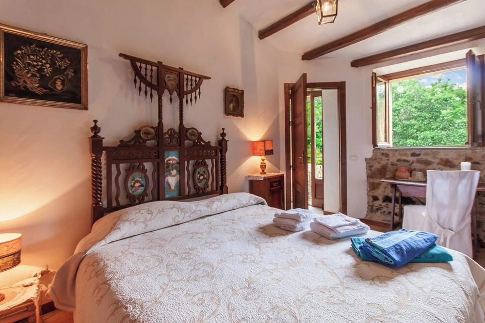 Villa Olmo With Private Pool - Happy Rentals