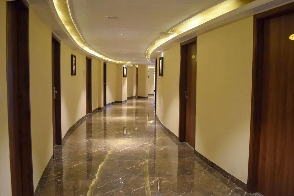 Hotel Highway Hari