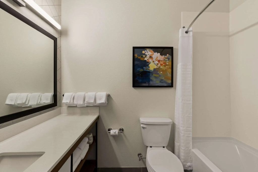 Everhome Suites Temecula Wine Country