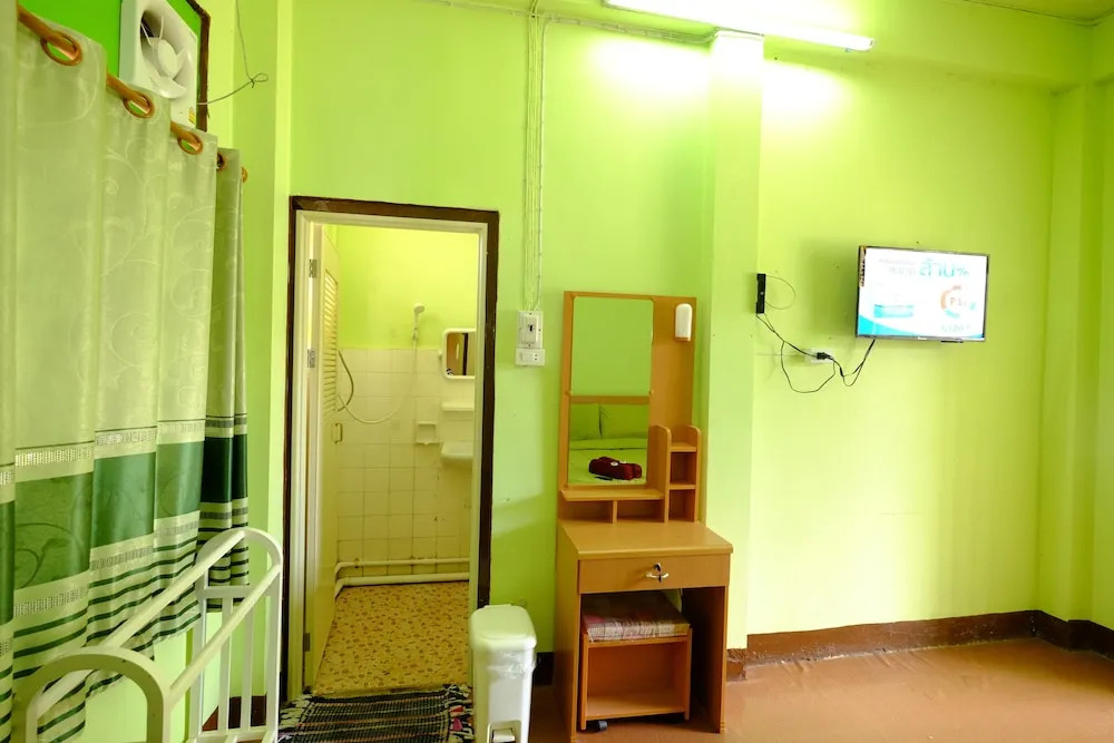 Araya Hotel