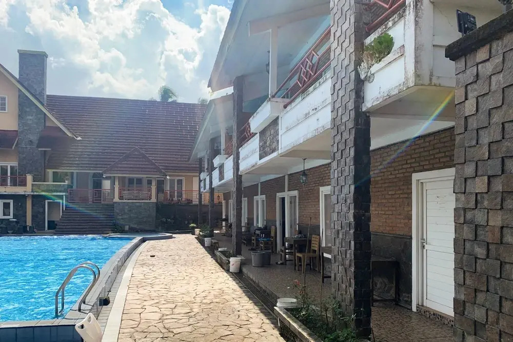 Urbanview Hotel Villa Q Gisting by RedDoorz