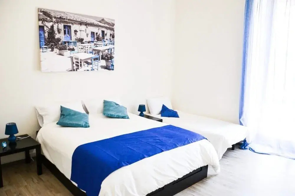 Ficurinia Guest House