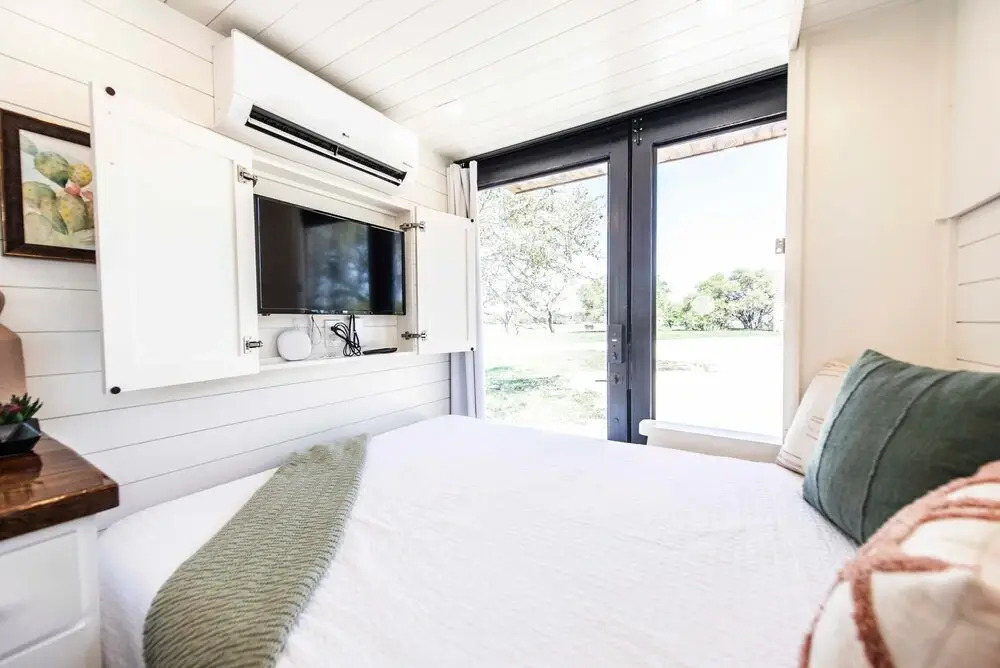 New The Desert Escape-cozy Container Home