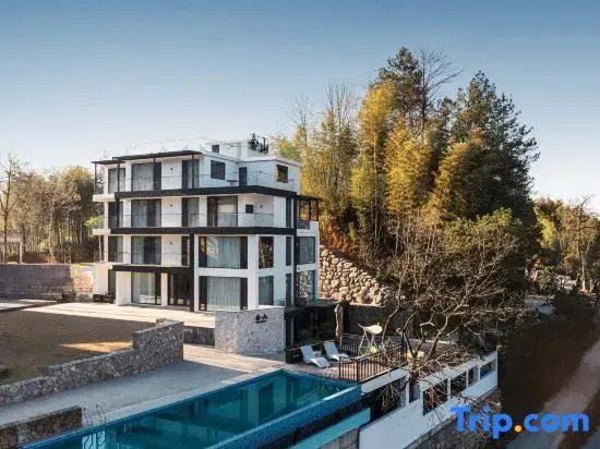 Nianshan · Soul & Mountain - Luxury Private Hot Spring Retreat
