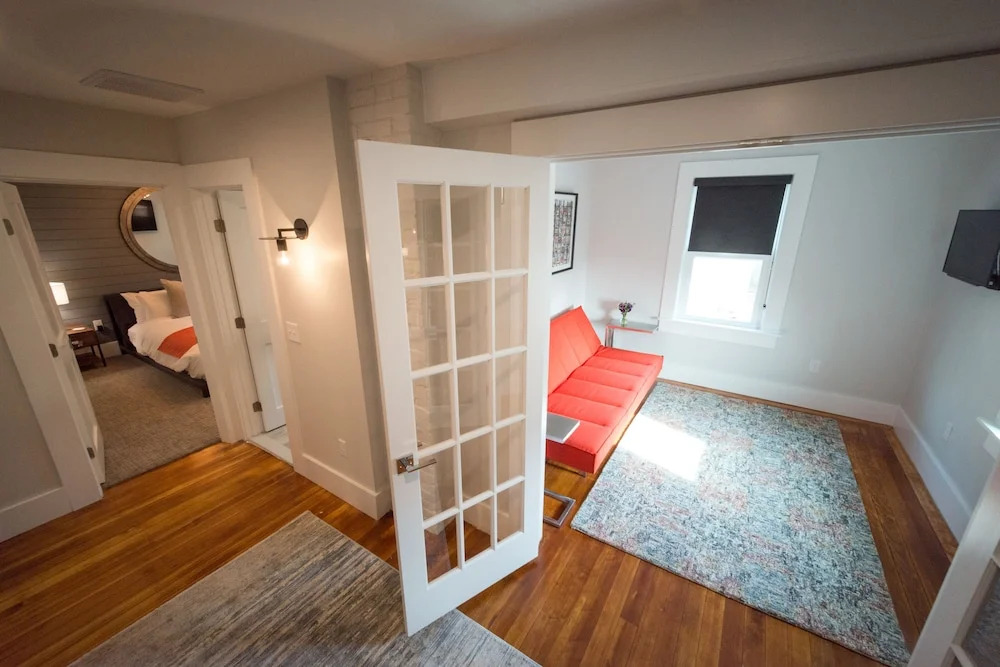 Pelham Street Inn