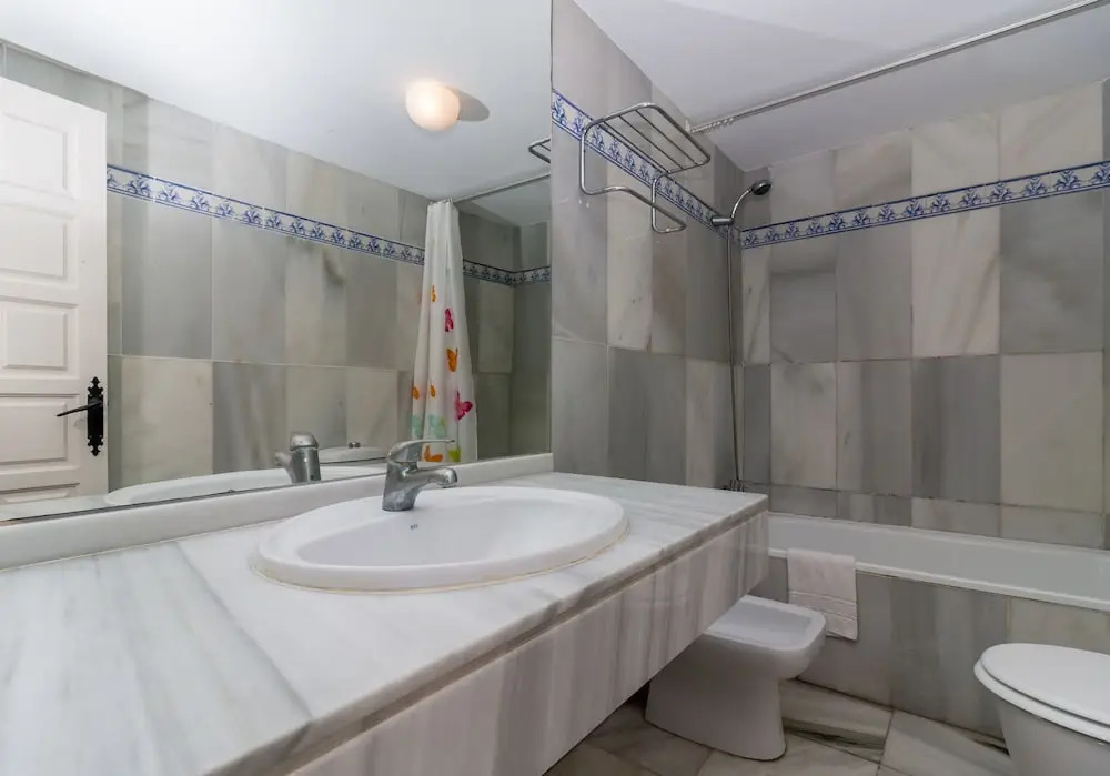 Apartamentos Río Marinas Canovas Nerja