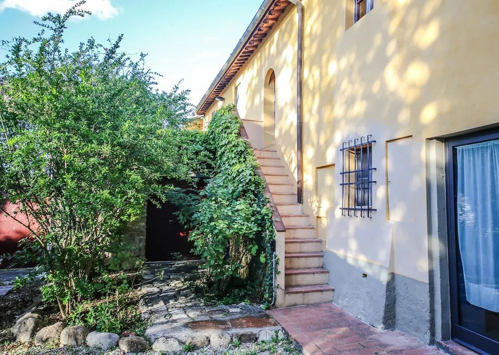 Luiano Winery Houses in Chianti