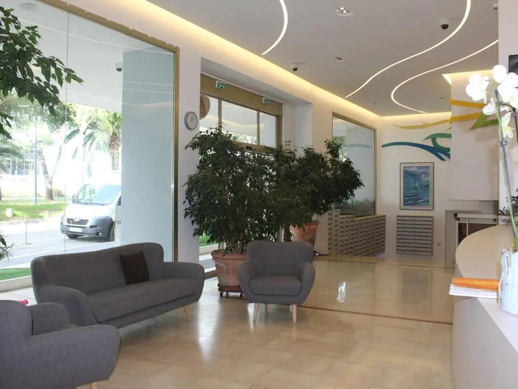Appartement Villeneuve-Loubet, 1 pièce, 2 personnes - FR-1-252A-19