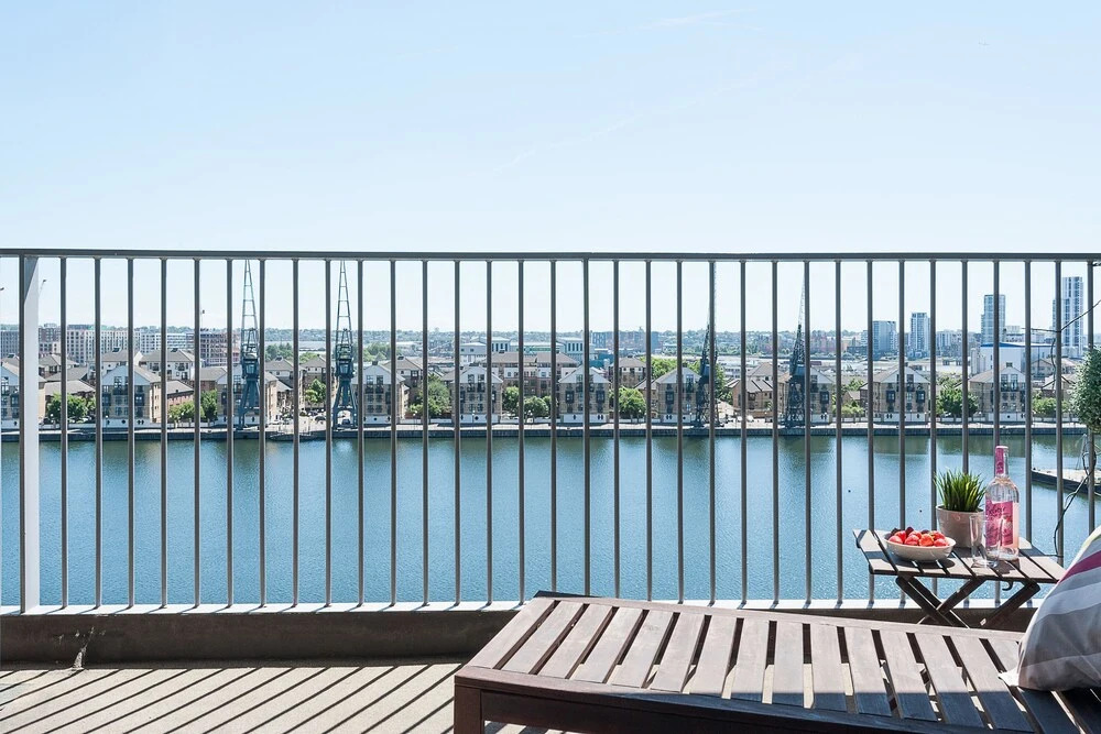 3BR Flat Near London City, With Stunning Views