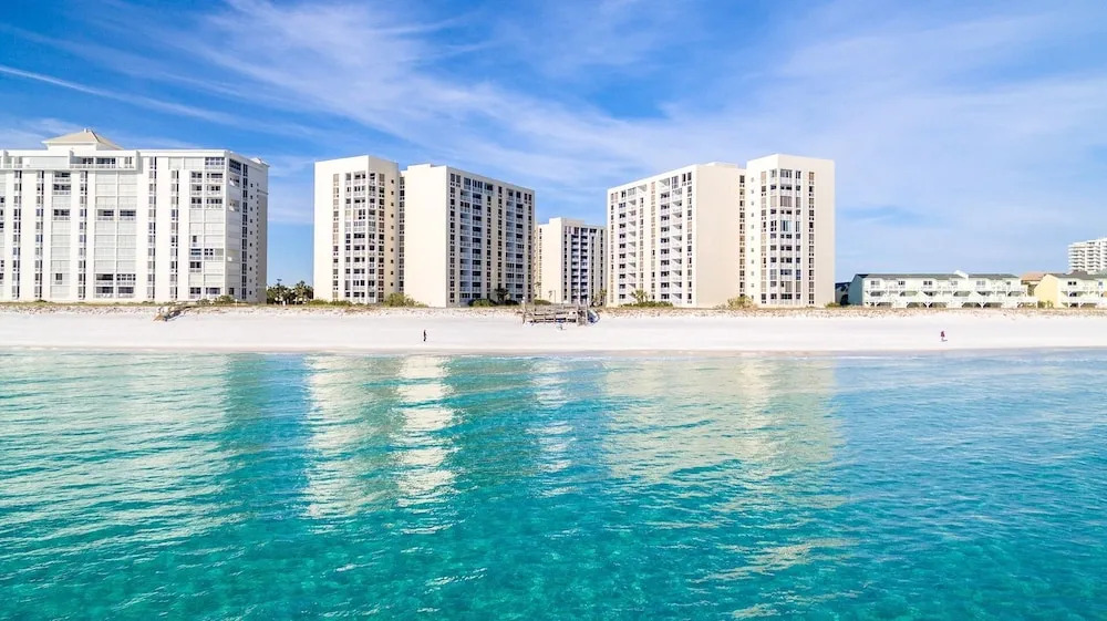 Shoreline 3042 Condo