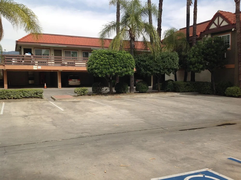 Garden Inn Hotel 花園酒店 - Pasadena, San Gabriel - Los Angeles