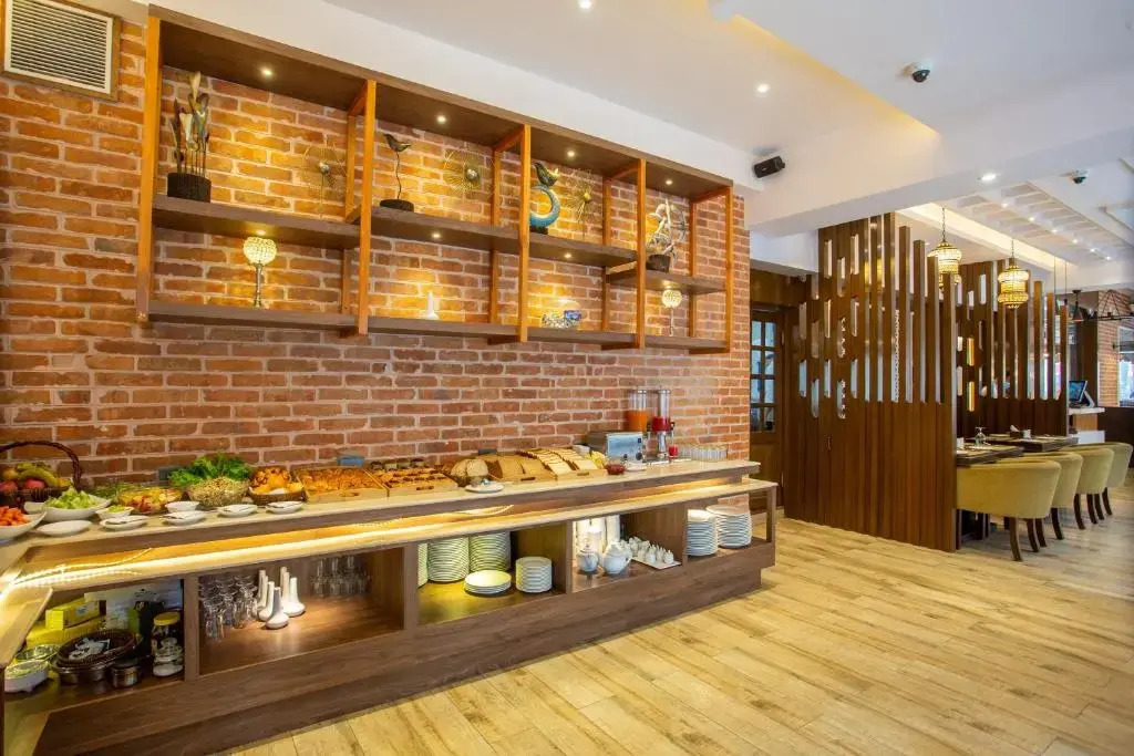 Dream International Hotel