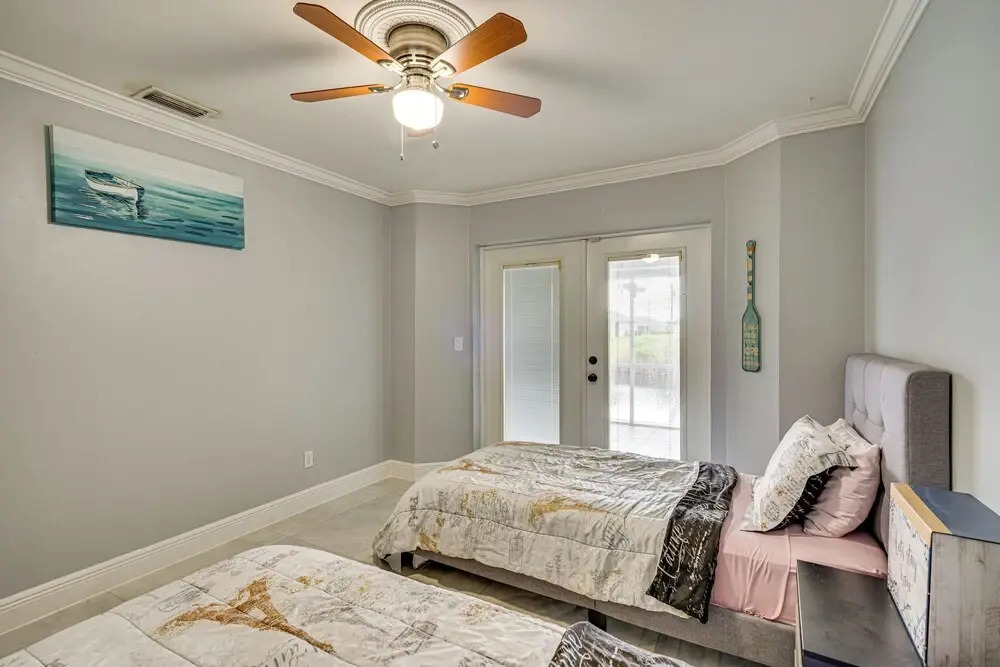 Lakefront Cape Coral Getaway w/ Furnished Lanai!