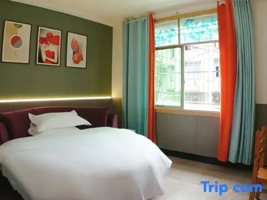 Huajian Homestay