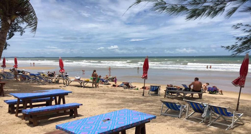Ton-Aor on the beach resort & restaurant