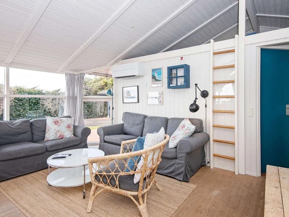 Cozy Holiday Home in Ebeltoft near Sea