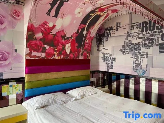 Yuebin Chain Hotel (Shanghai Huating Old Street Branch)