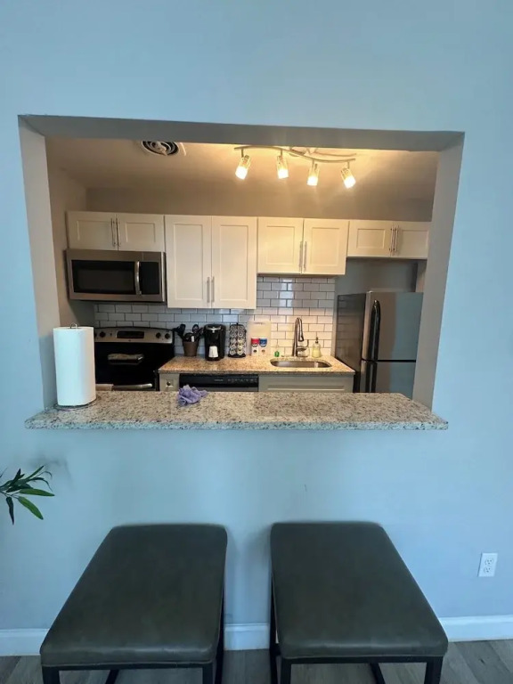 1BR Near Forest Park Barnes Hospital STL
