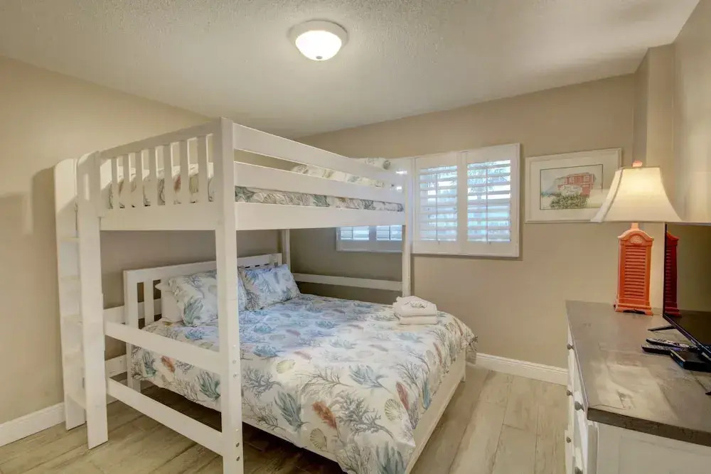 326 El Matador 2 Bedroom Condo by RedAwning