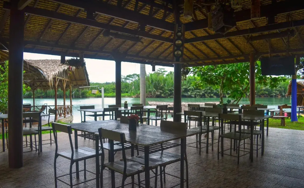 Shane Josa Resort
