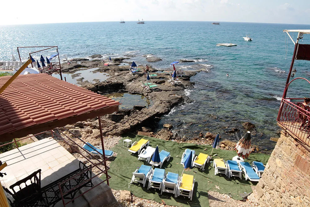Yali Hotel