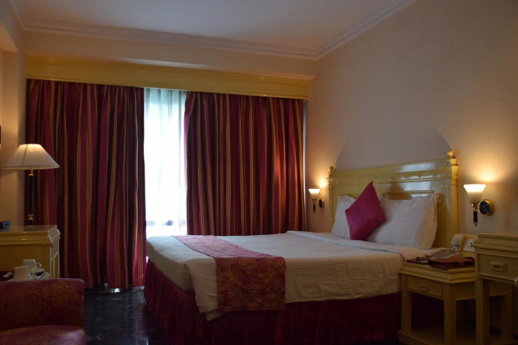 Golden Parkk Hotel