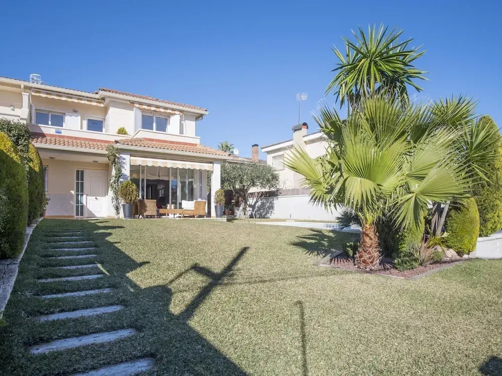 Belvilla by OYO Casa Linda