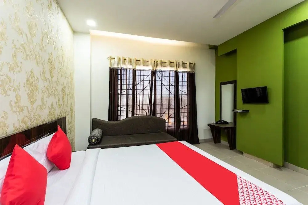 Vitthal Rukmani Palace by OYO Rooms