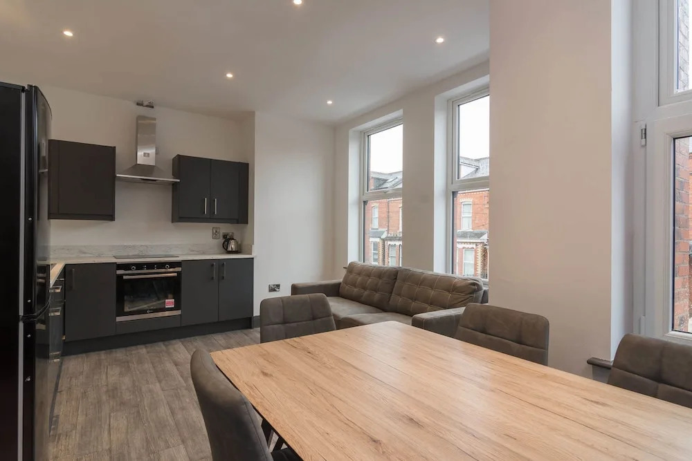The Ireton by Stay in Belfast