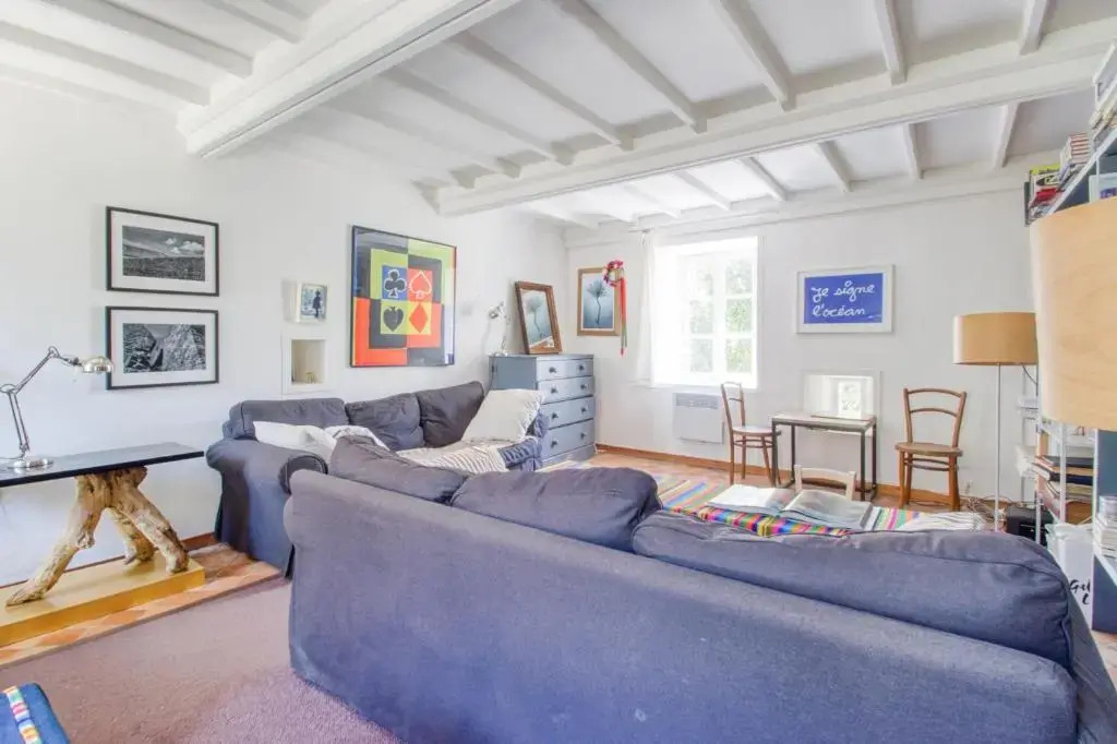House With 5 Bedrooms in Regnéville-sur-mer, With Wonderful sea View, Enclosed Garden and Wifi - 6 km From the Beach