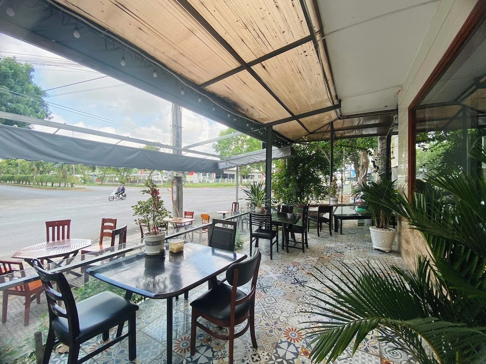 Sunny 1 Hometel Vinh Long