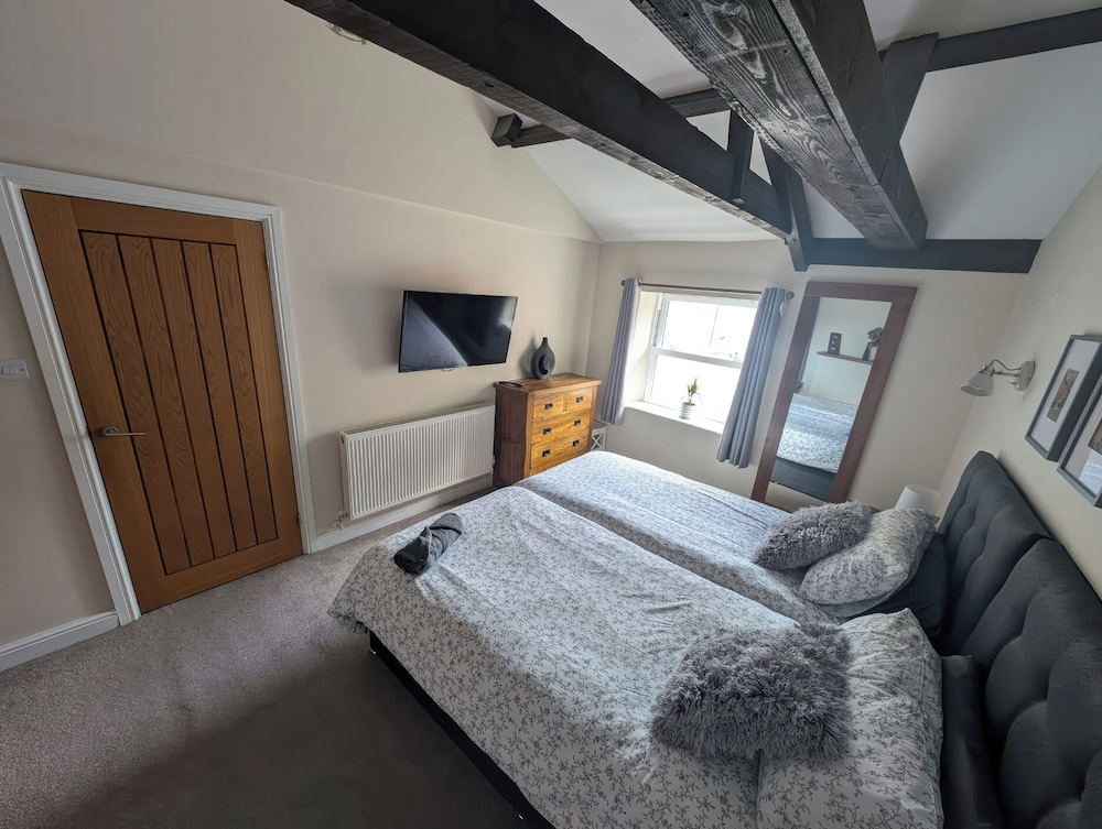 Hocking Cottage