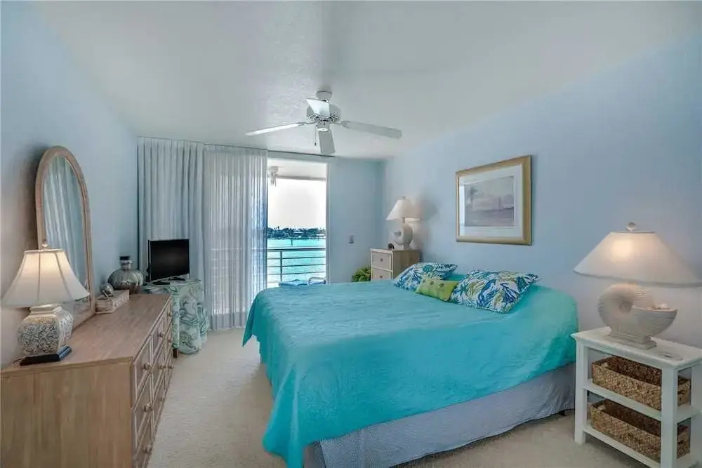 Bahia Vista 8314 - Two Bedroom Condo