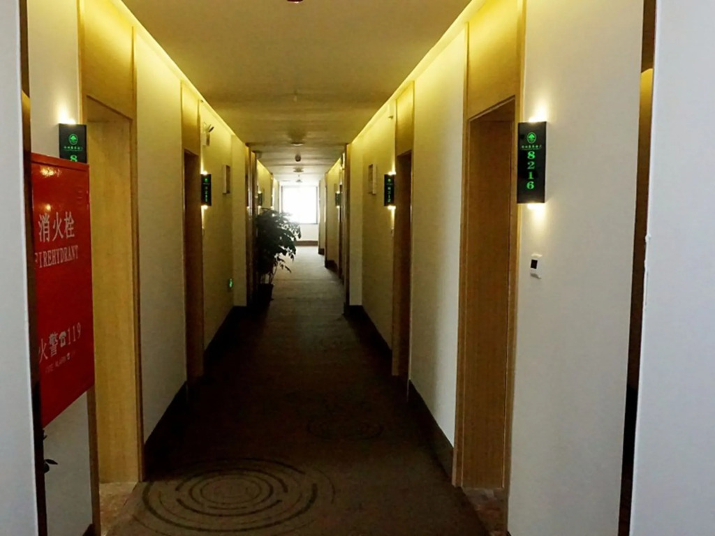 GreenTree Inn Langfang GuAn County Xinyuan Street Express Hotel