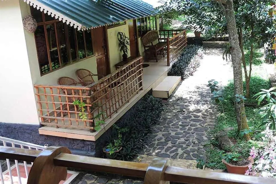 Silent Summit Cottage