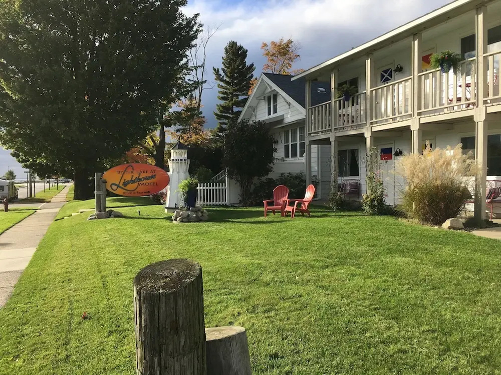Lighthouse Motel