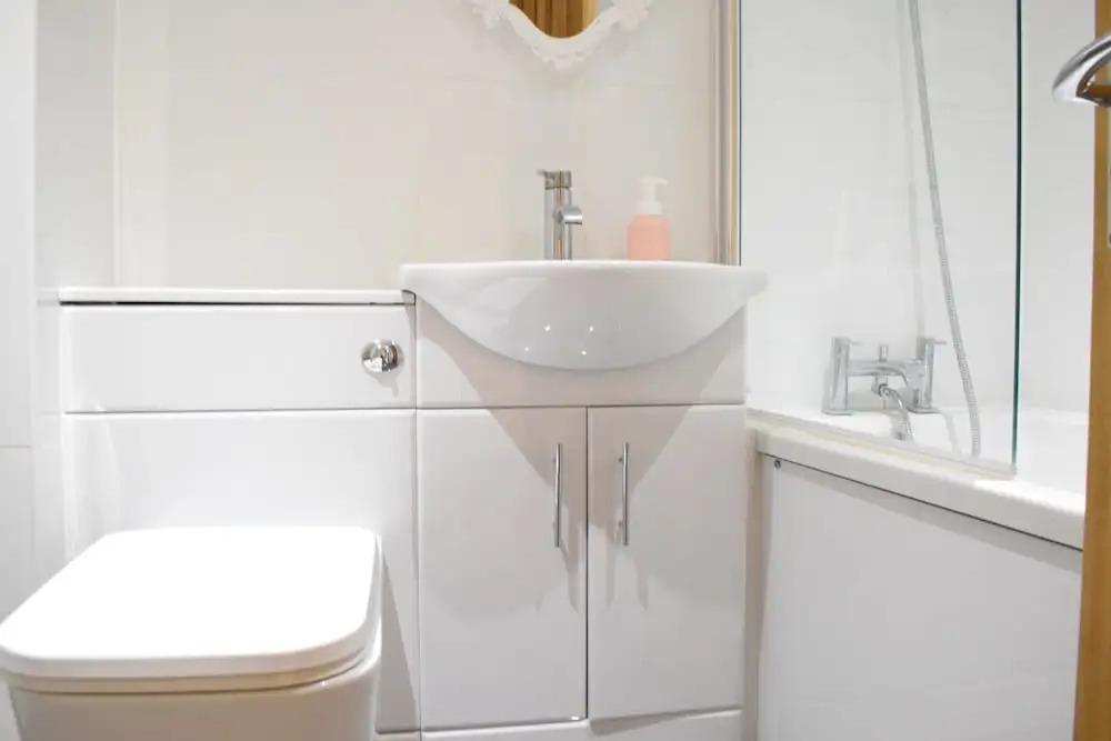 1 Bedroom Flat In Little Venice