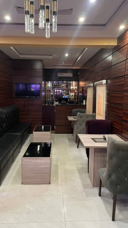 Century 24 Hotel and Suites