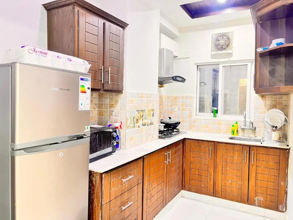 LUXURY EXECUTIVE 2Bedroom Apartment Convenient and NICE LOCATION