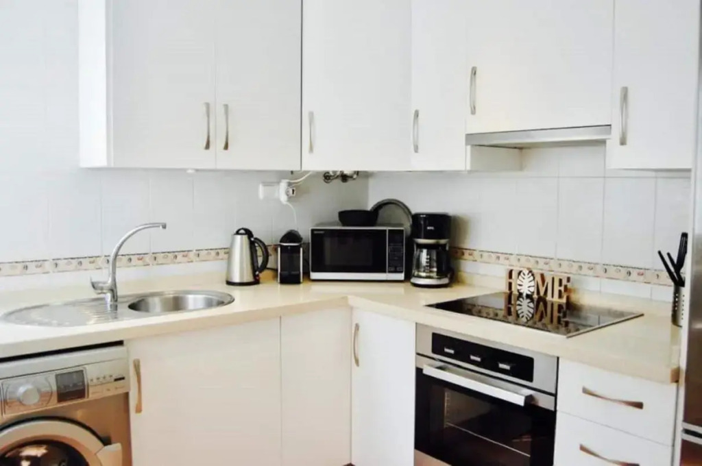 Fantastic 1 bedroom apartment in the centre of Nerja