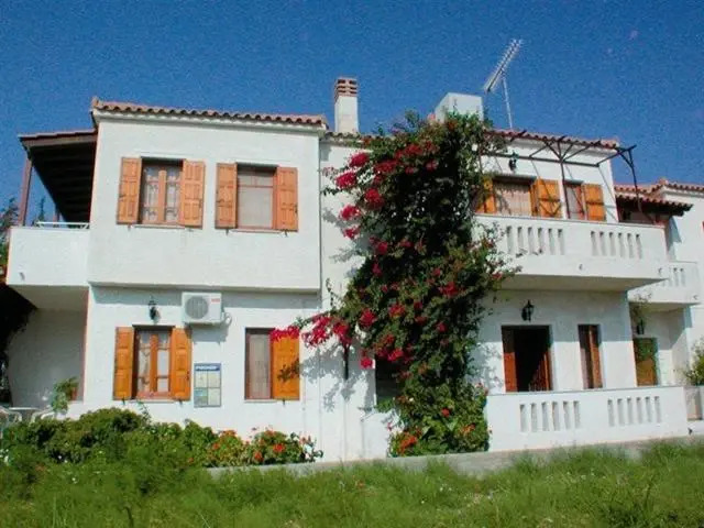 Phyllis Studios