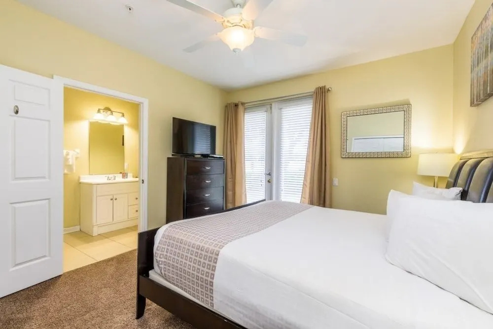 New Listing! 3 Bed 3.5 Bath Vacation Townhome 4007 Townhouse