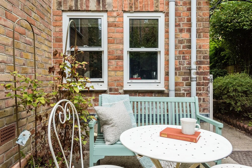 The Walton Gardens - Peaceful 2BDR with Garden