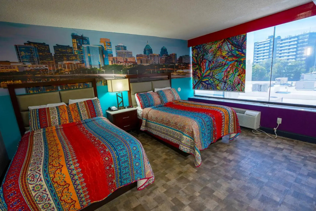 Philly Inn & Suites